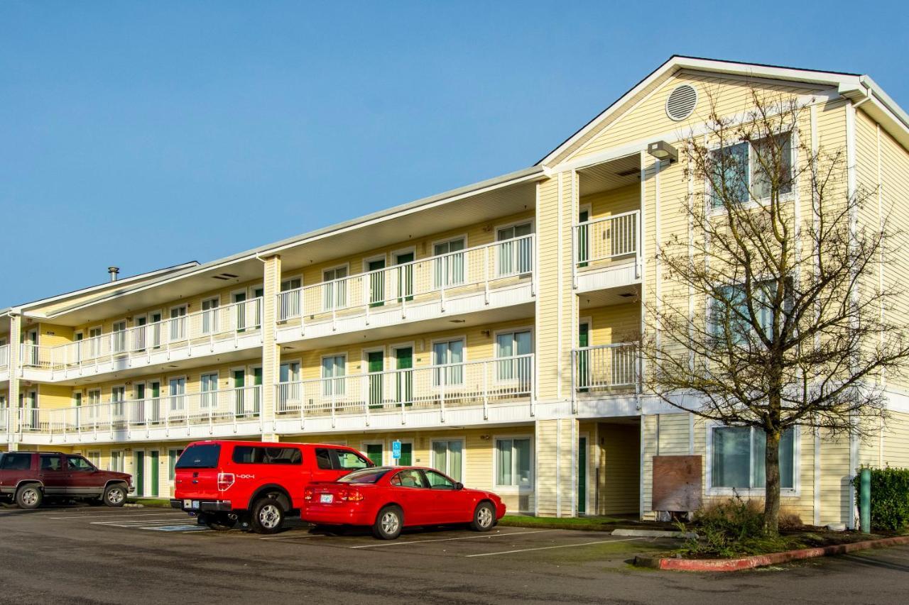 Hometowne Studios By Red Roof Salem, Or Buitenkant foto