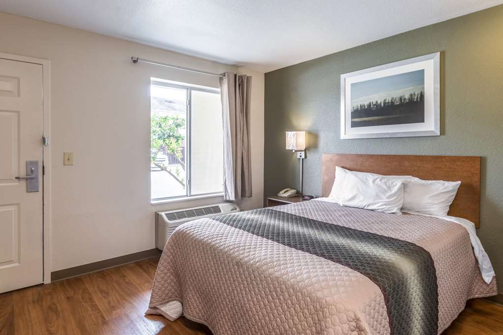Hometowne Studios By Red Roof Salem, Or Kamer foto
